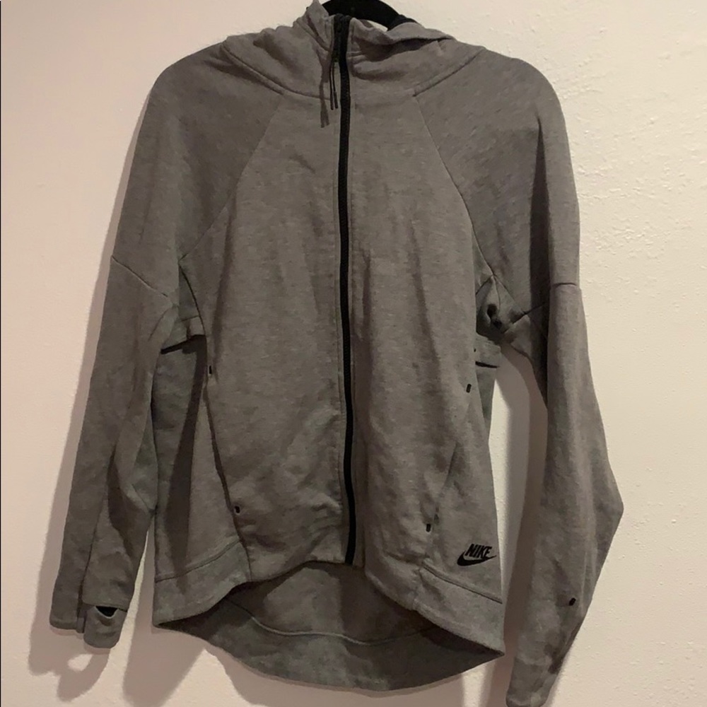 a nike zip up hoodie. very nice condition.